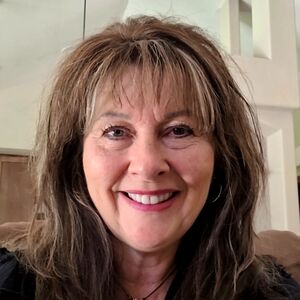 Meet your Posher, Karen